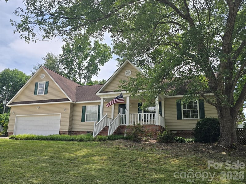 2393 Oxford Cir, Lancaster, SC 29720