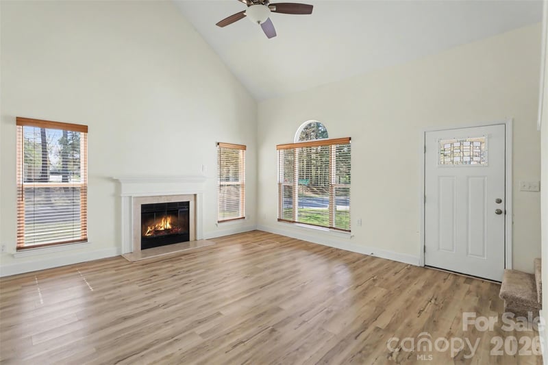 8500 Woodhill Manor Ct, Charlotte, NC 28215