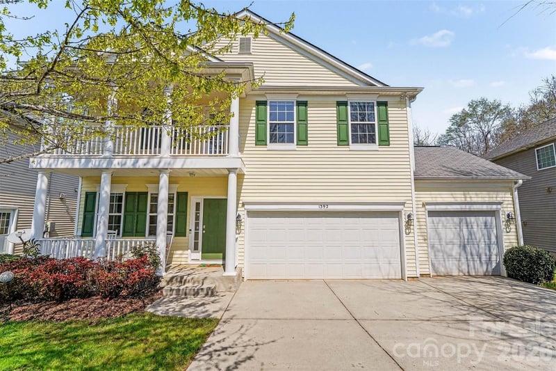 1392 Bottle Brush Ln, Harrisburg, NC 28075