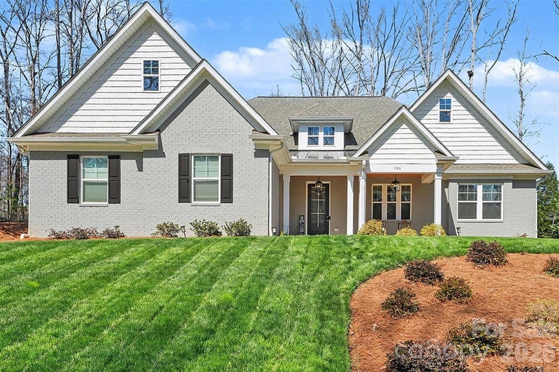 306 Rugby Rd, Salisbury, NC 28144