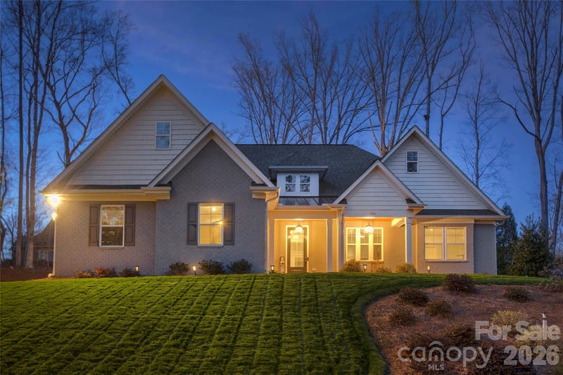 306 Rugby Rd, Salisbury, NC 28144