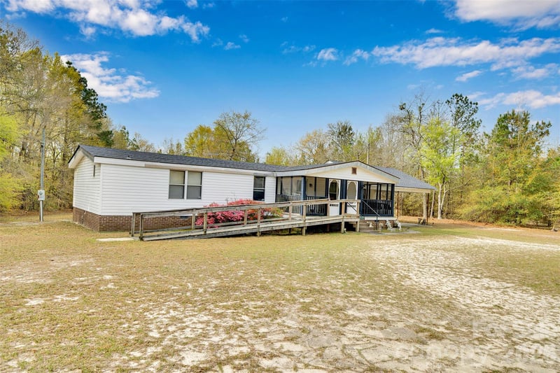 2187 Mcbee Hw, Jefferson, SC 29718