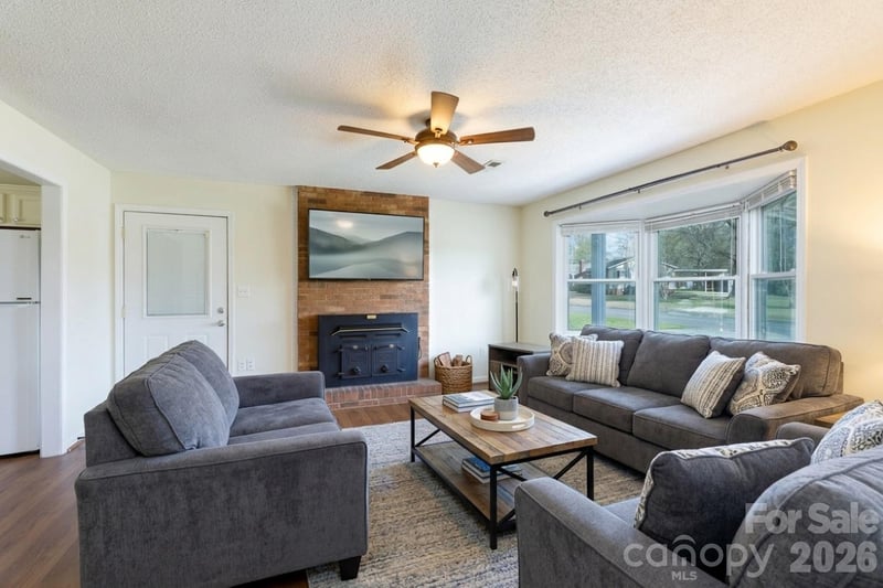 101 Woodland Dr, Clover, SC 29710