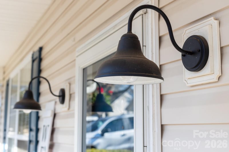 211 Howe St, Belmont, NC 28012