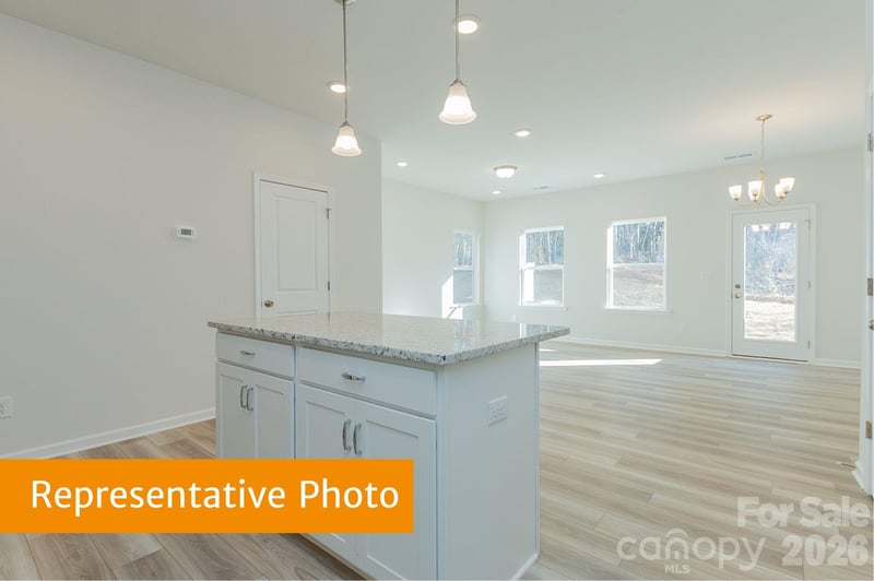 5609 Ringneck Rd, Charlotte, NC 28216