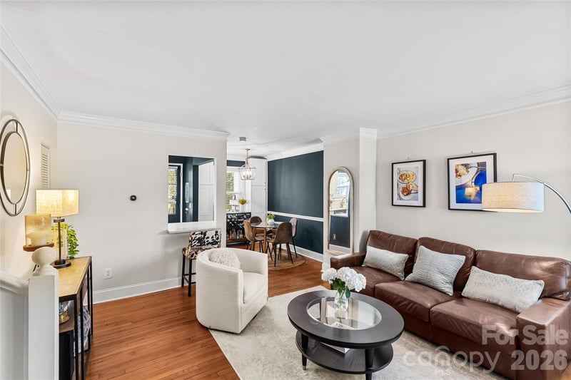 220 Wakefield Dr #B, Charlotte, NC 28209