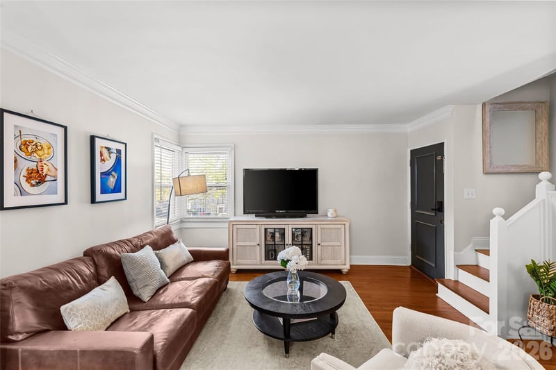 220 Wakefield Dr #B, Charlotte, NC 28209
