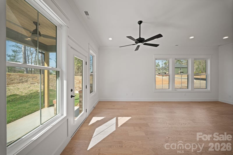 128 Collin Pl #35, Asheville, NC 28804