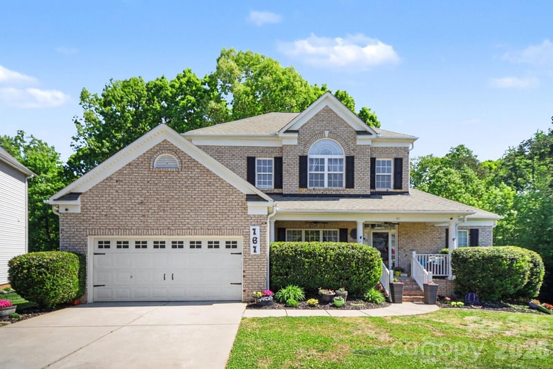 161 Dairy Farm Rd, Mooresville, NC 28115