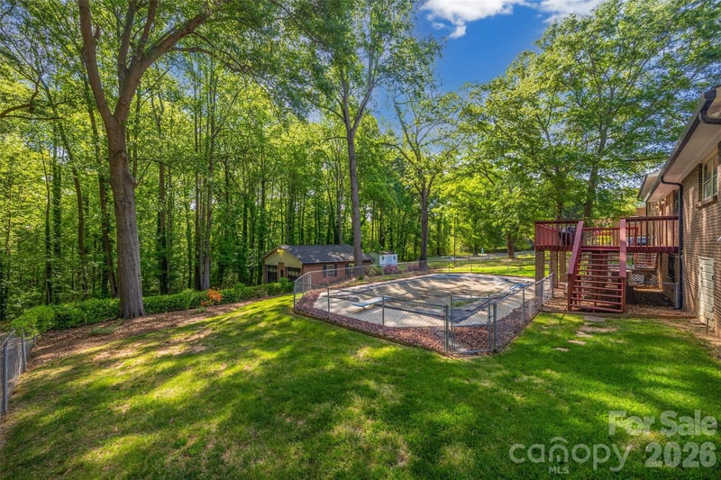 1914 New Hope Rd, Gastonia, NC 28054