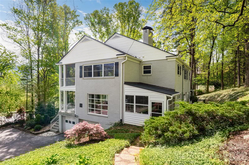 114 Cambridge Rd, Asheville, NC 28804