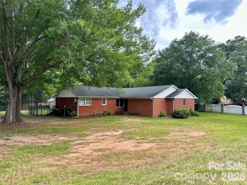 10100 Sam Furr Rd, Huntersville, NC 28078