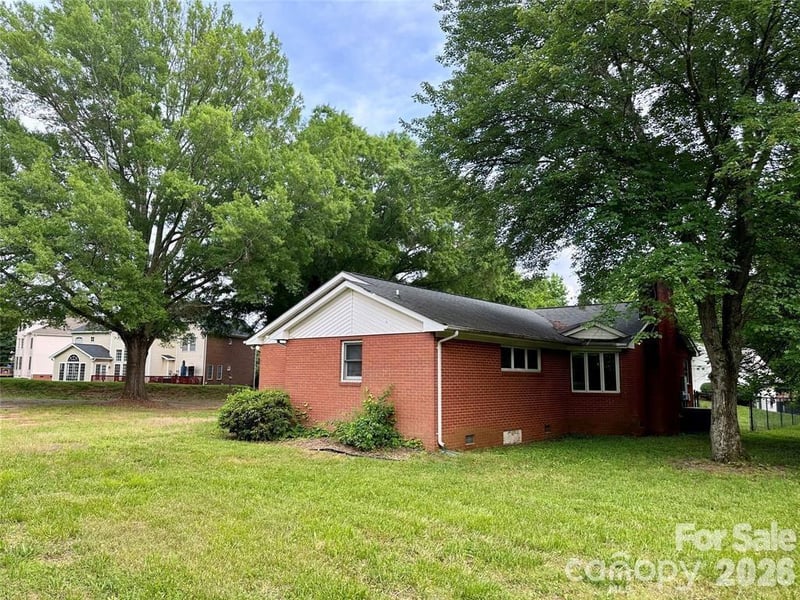 10100 Sam Furr Rd, Huntersville, NC 28078