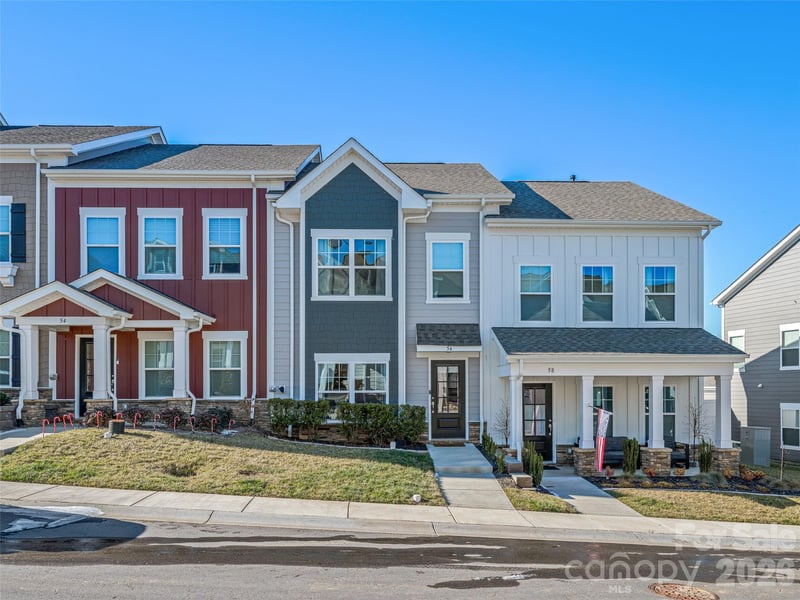 56 Walnut Springs Dr, Asheville, NC 28804