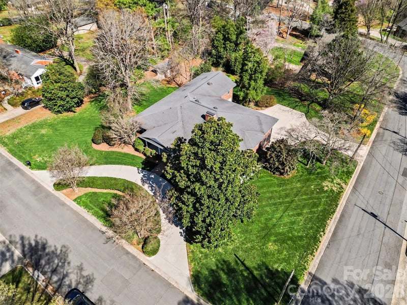 746 Grandview Dr, Concord, NC 28025