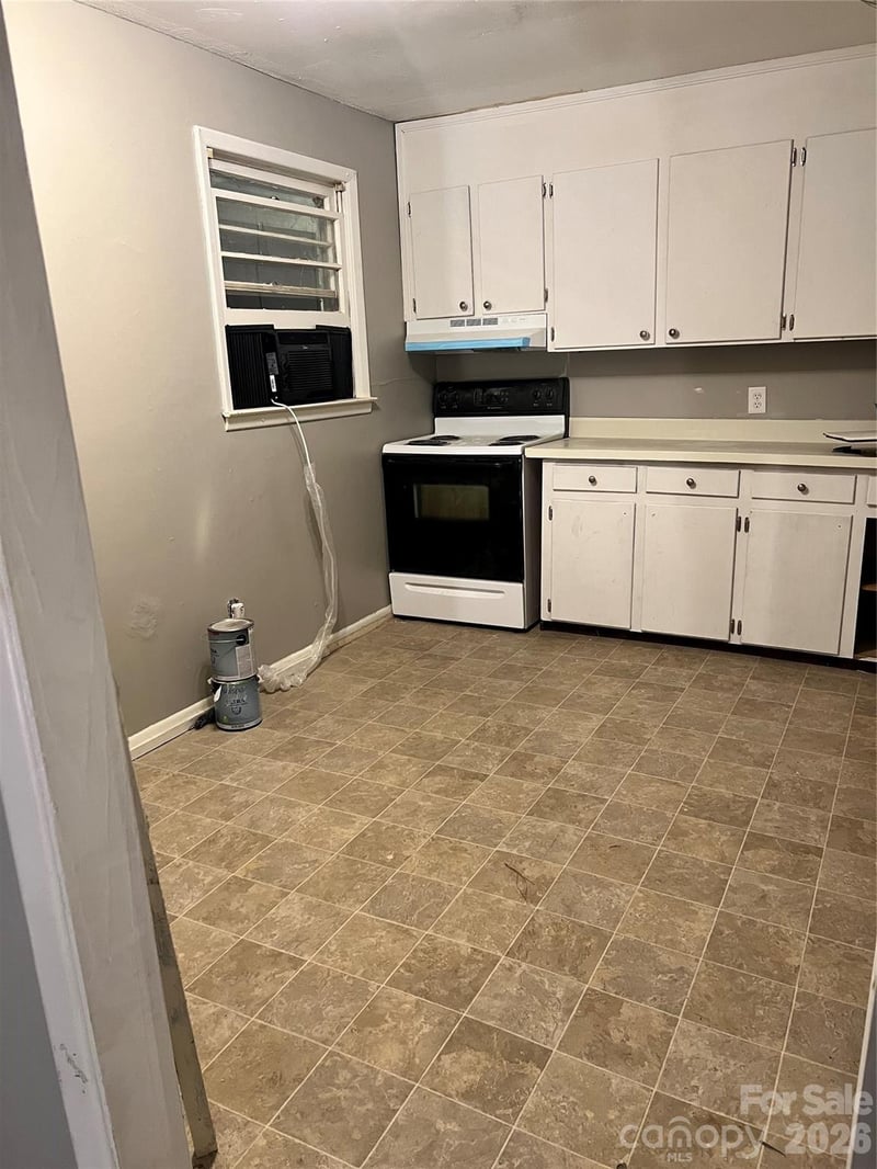 1660 Windsor St, Orangeburg, SC 29115