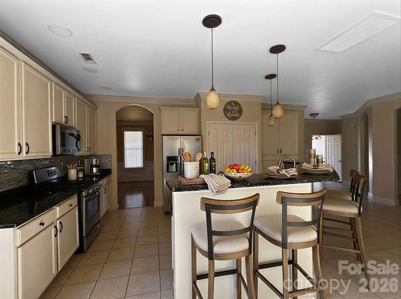 107 Autumn Frost Ave, Statesville, NC 28677