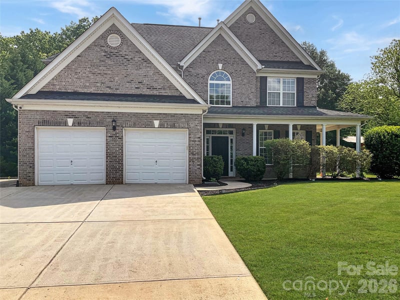 107 Autumn Frost Ave, Statesville, NC 28677