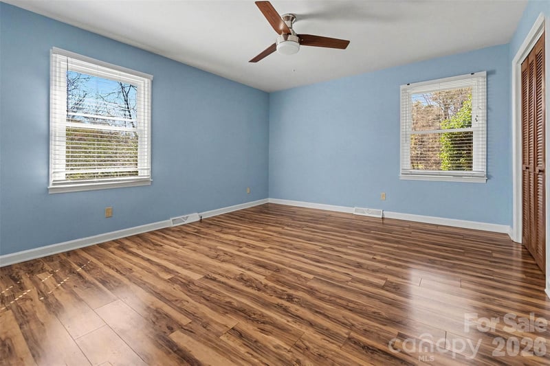 1388 Smith Farm Rd, Lincolnton, NC 28092
