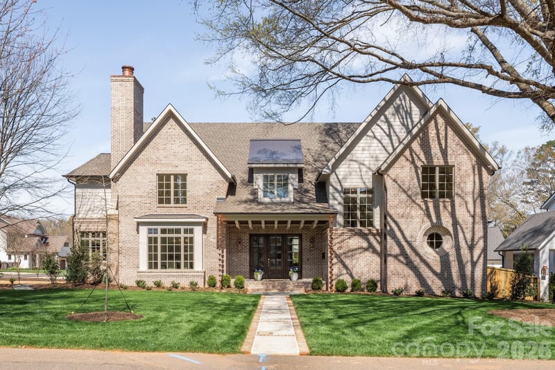 221 Canterbury Rd, Charlotte, NC 28211