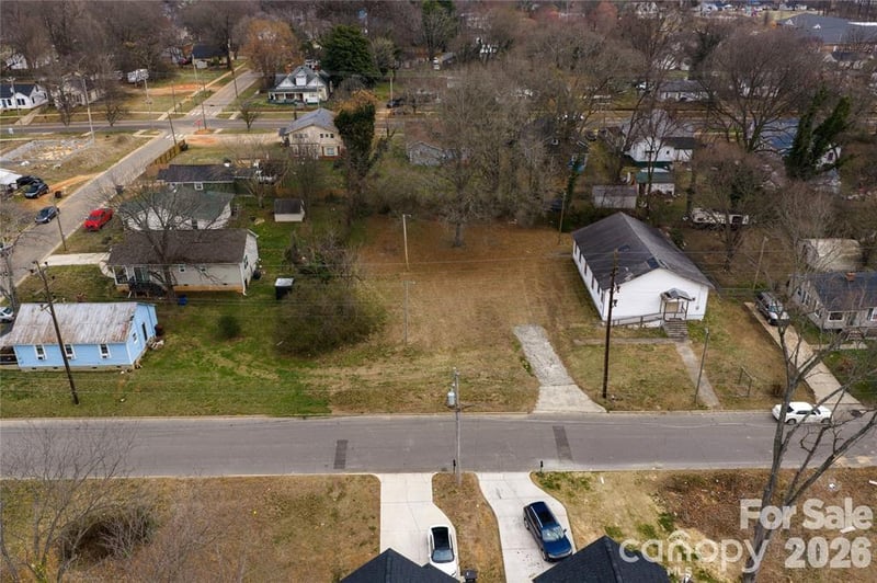 1319 7th St, Statesville, NC 28677