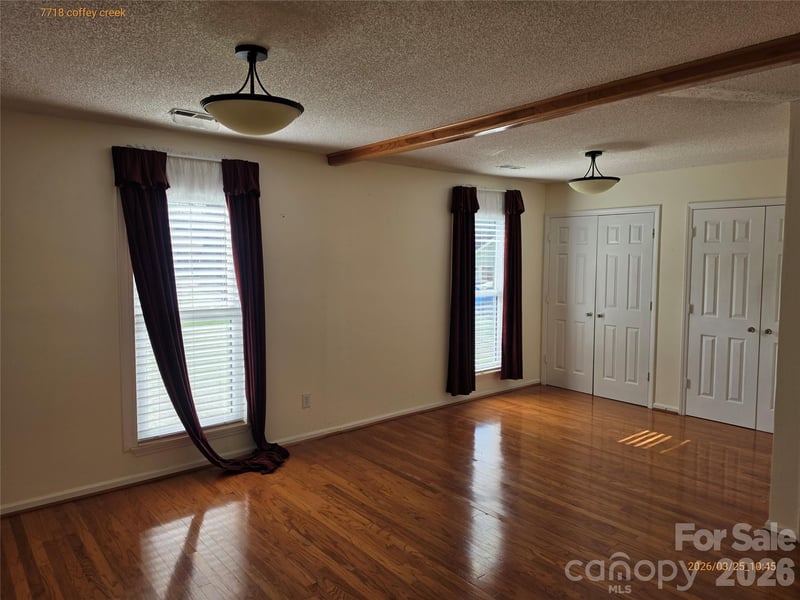 7718 Coffey Creek Dr, Charlotte, NC 28273