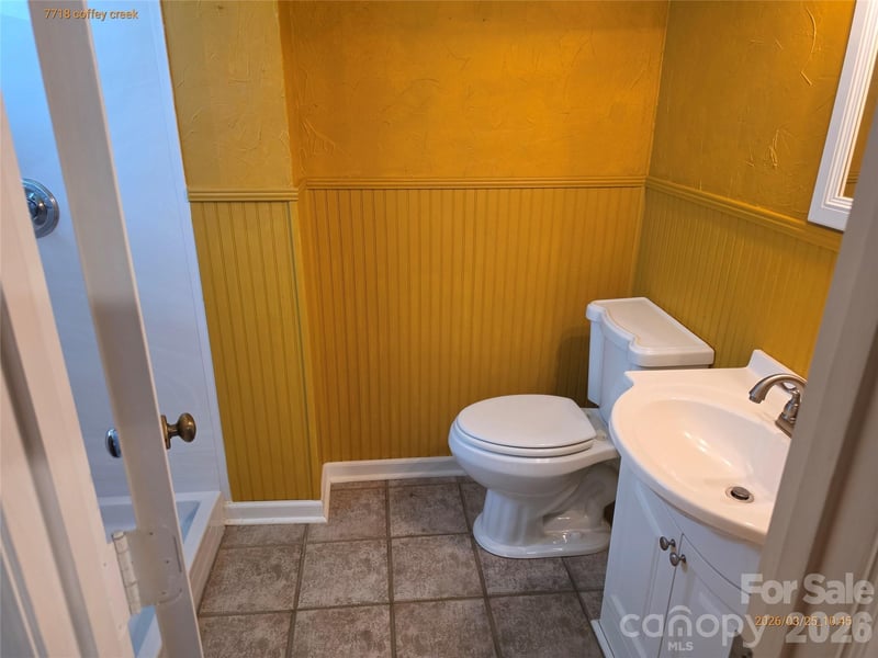 7718 Coffey Creek Dr, Charlotte, NC 28273