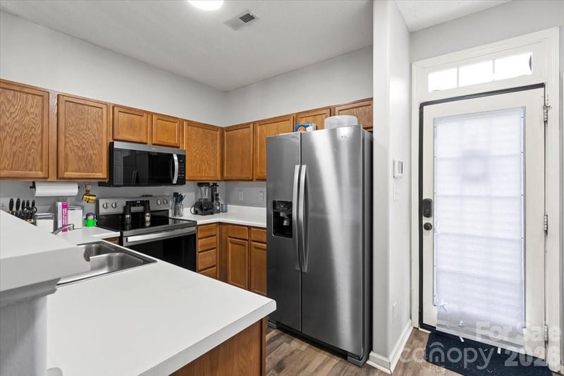 311 Alabarda Ln, Charlotte, NC 28273