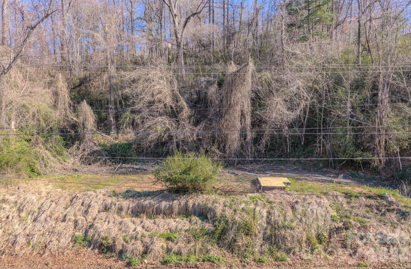 16 Governors View Rd, Asheville, NC 28805