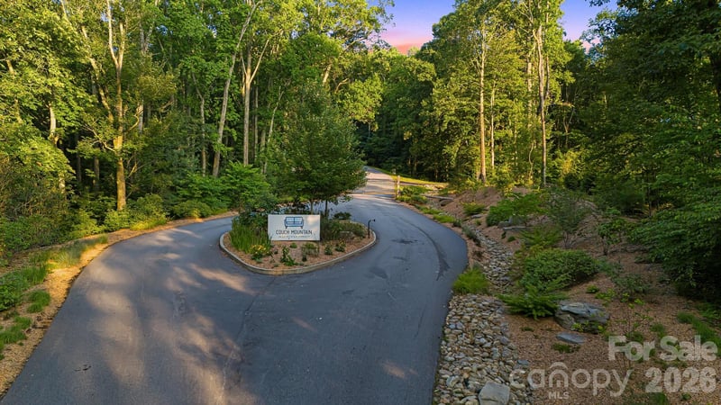 198 Mossy Rock Way #10, Fletcher, NC 28732