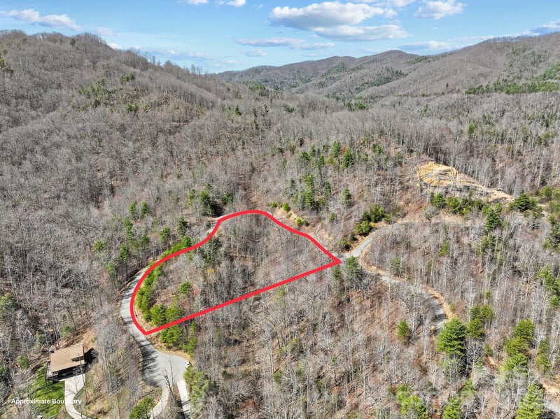 141 Sanctuary Way #13, Marshall, NC 28753