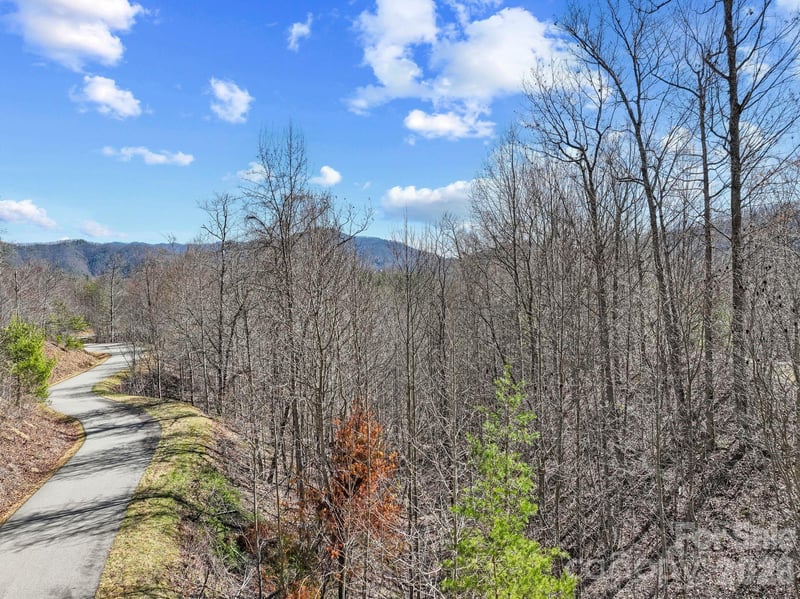 141 Sanctuary Way #13, Marshall, NC 28753