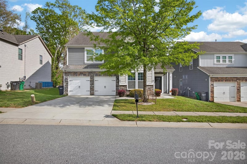 10012 Michael Crossing Dr, Charlotte, NC 28213