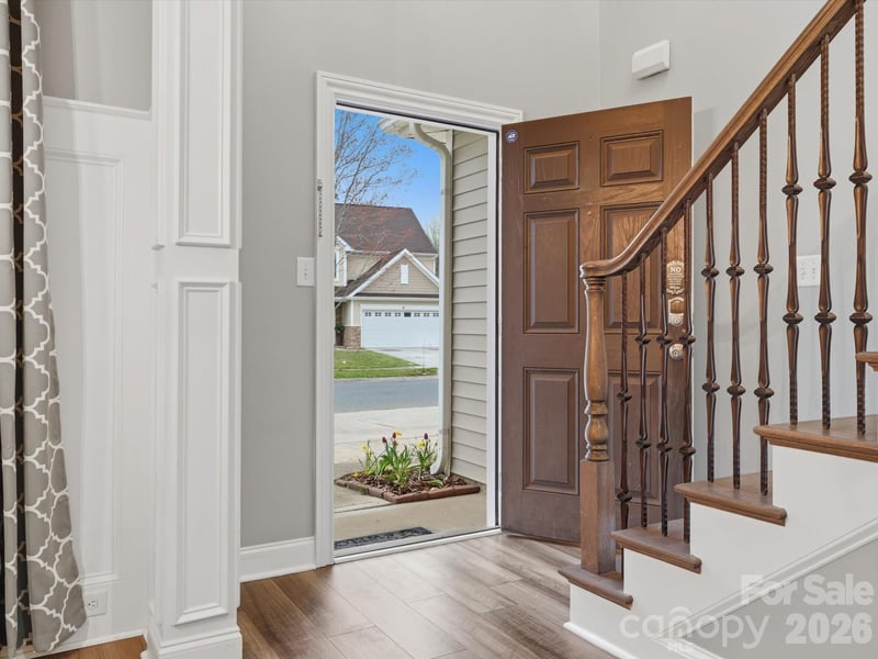 9414 Macquarie Ln, Charlotte, NC 28227