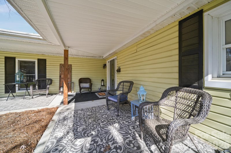 100 Todd Dr, Concord, NC 28025