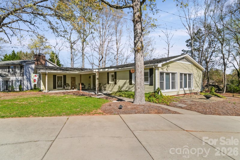 100 Todd Dr, Concord, NC 28025
