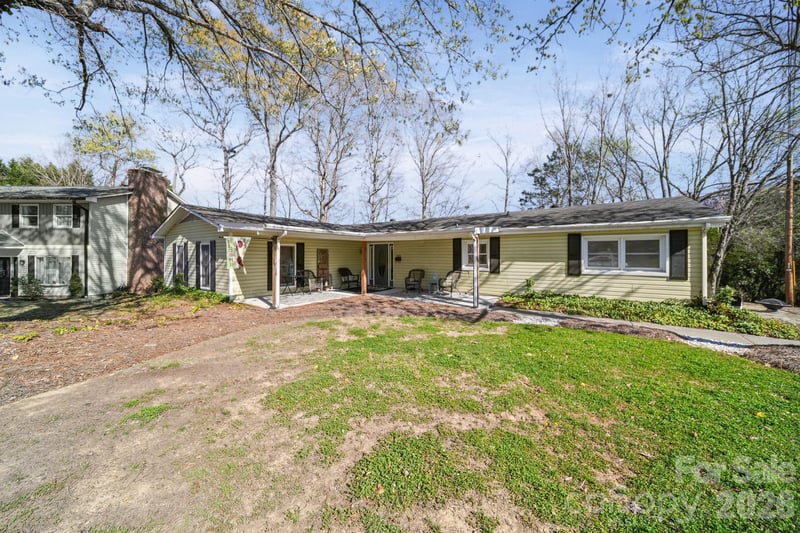100 Todd Dr, Concord, NC 28025