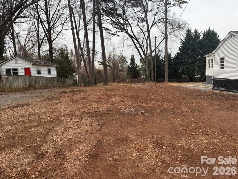 733 Fugate Ave, Charlotte, NC 28205
