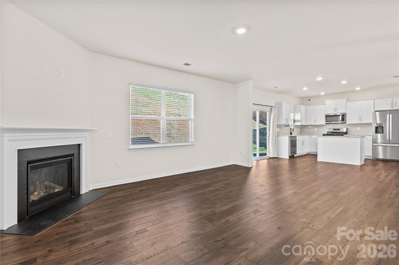 814 Monterey Ct, Asheville, NC 28806