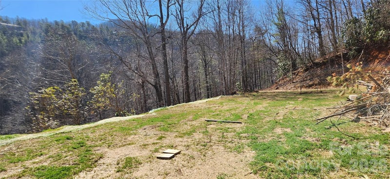 23 Craig Cir, Fairview, NC 28730