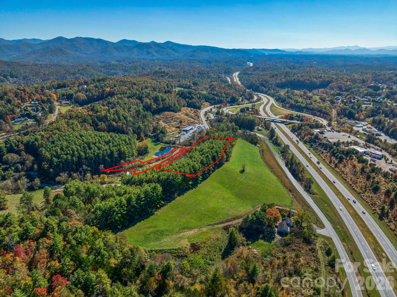 1075 Calvin Edney Rd, Mars Hill, NC 28754