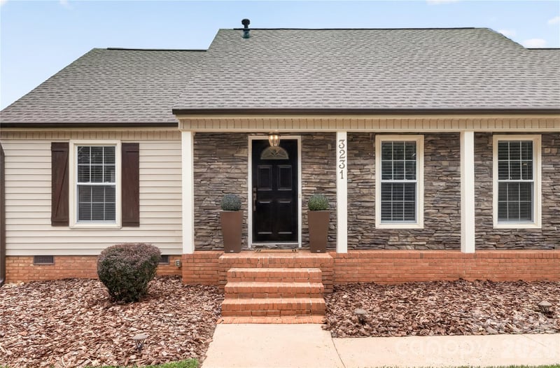 3231 Windrow Ln, Matthews, NC 28105