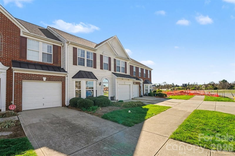 3818 Carl Parmer Dr, Harrisburg, NC 28075