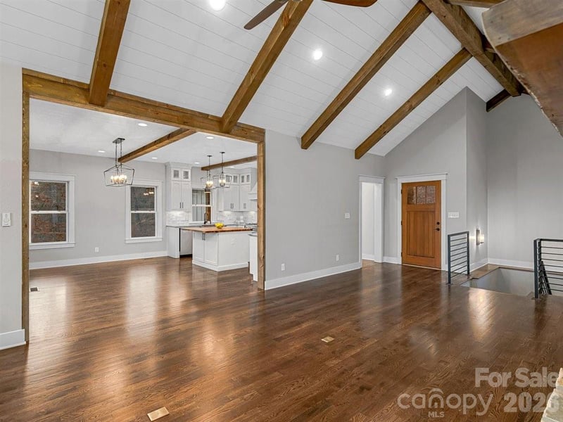 17 Denali Dr, Asheville, NC 28806