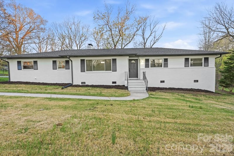 415 Kimmswick Rd, Charlotte, NC 28214