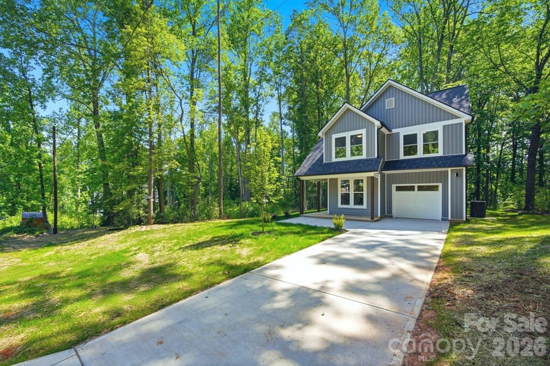 1731 Deer St, Charlotte, NC 28214