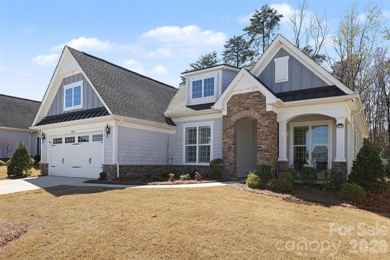 14605 Crosswater Ln, Charlotte, NC 28278