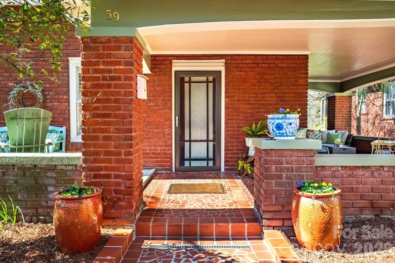 59 Forest Hill Dr, Asheville, NC 28803