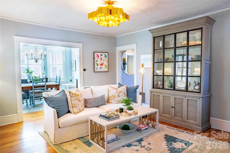 59 Forest Hill Dr, Asheville, NC 28803