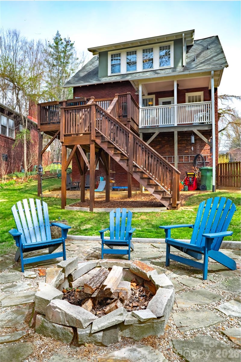 59 Forest Hill Dr, Asheville, NC 28803